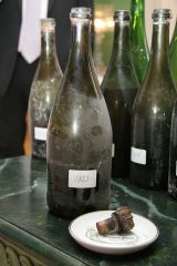 Фото: Perrier-Jouet 1825 года - старейшее шампанское в мире