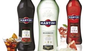 Фото: «Martini» («Мартини») — марка итальянского вермута, который производят рядом с Турином.