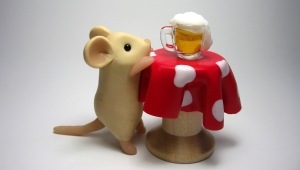 Фото: Мышь и пиво.