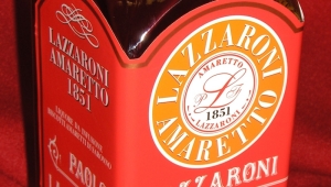 Фото: Ликеры «Lazzaroni» — единственное в мире «жидкое печенье».