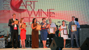 Фото: Завершился первый международный винный фестиваль «ART WINE FEST 2012».